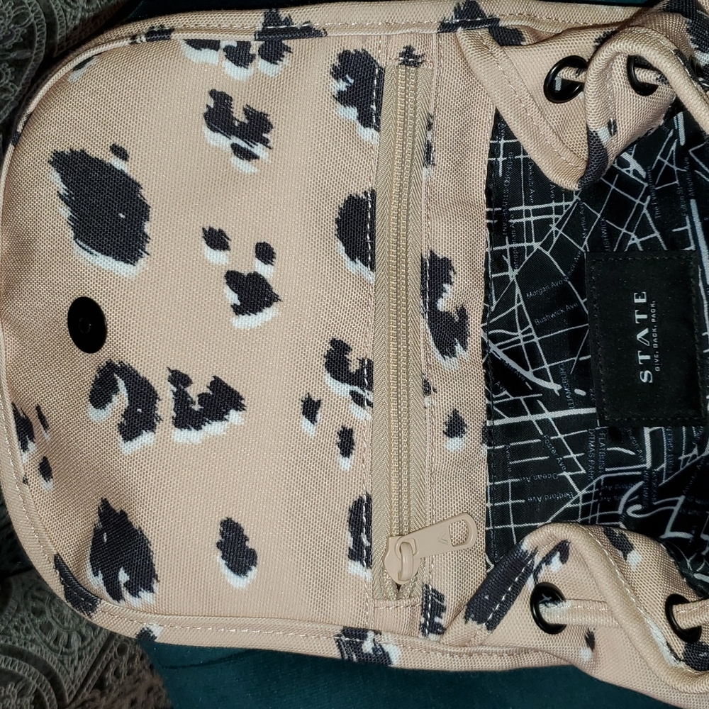 State Backpack - Picture 5 of 10